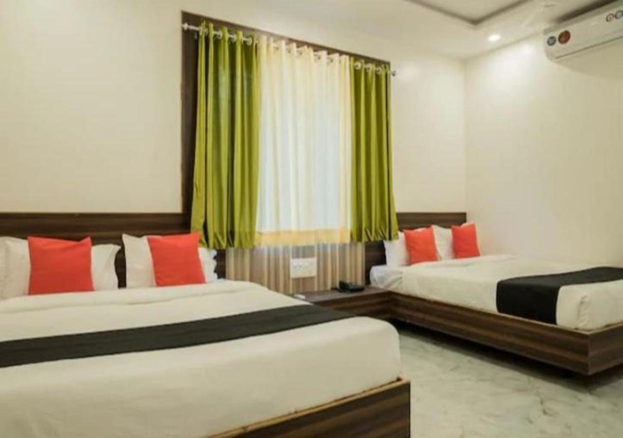 Hotel Sai Sk Palace Ширди Экстерьер фото